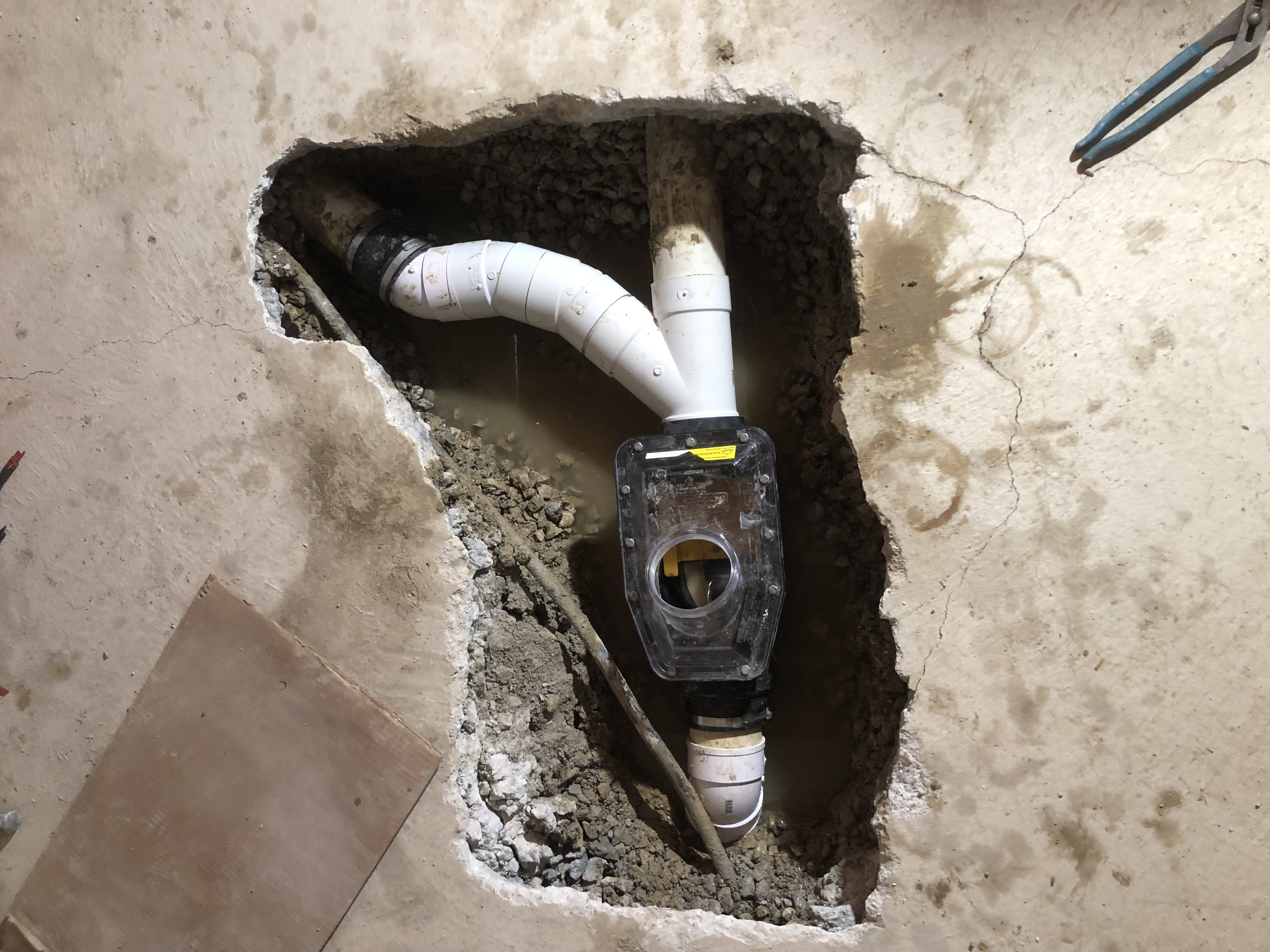 Professional backwater valve