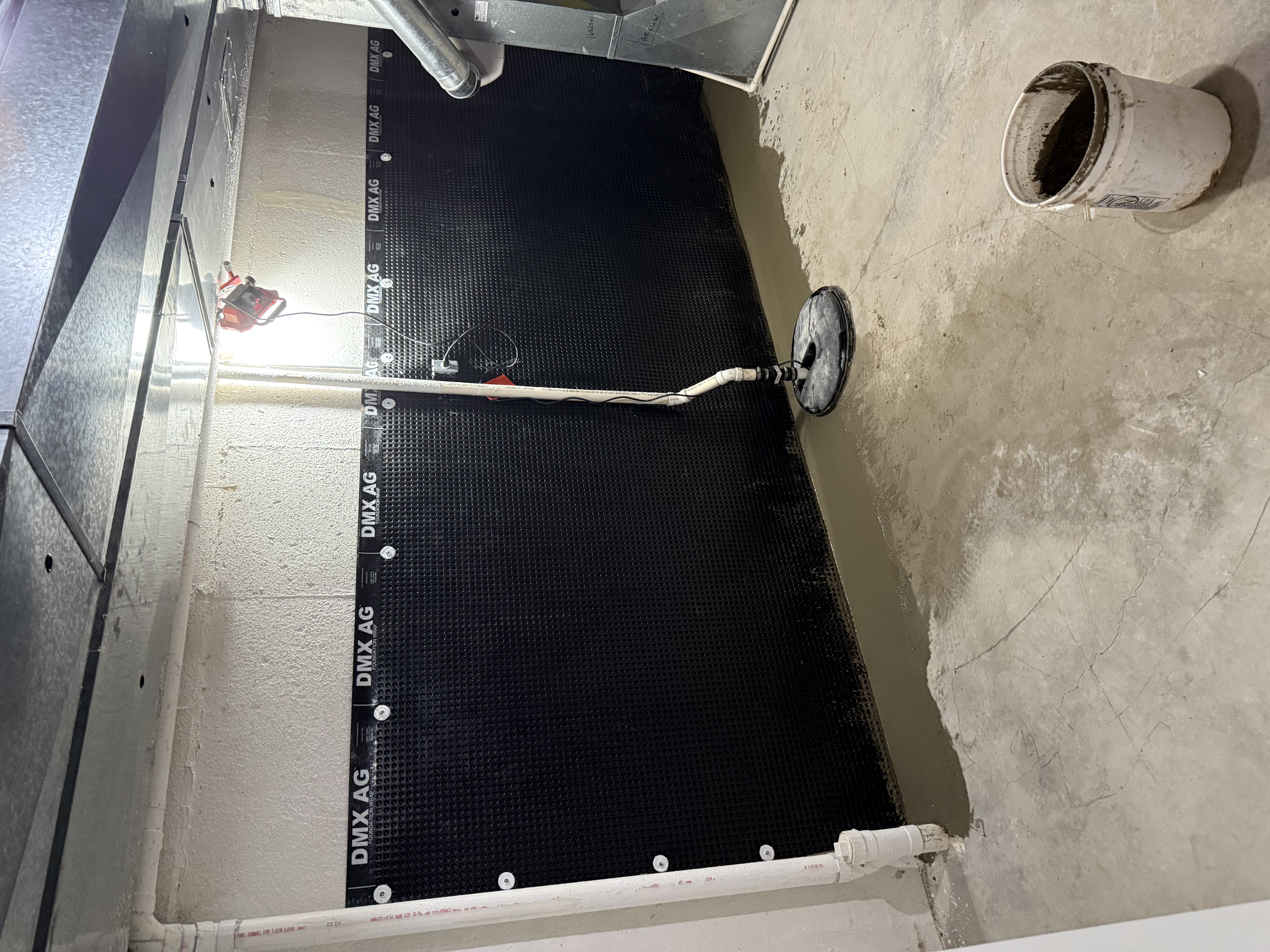 DMX membrane with sump pump