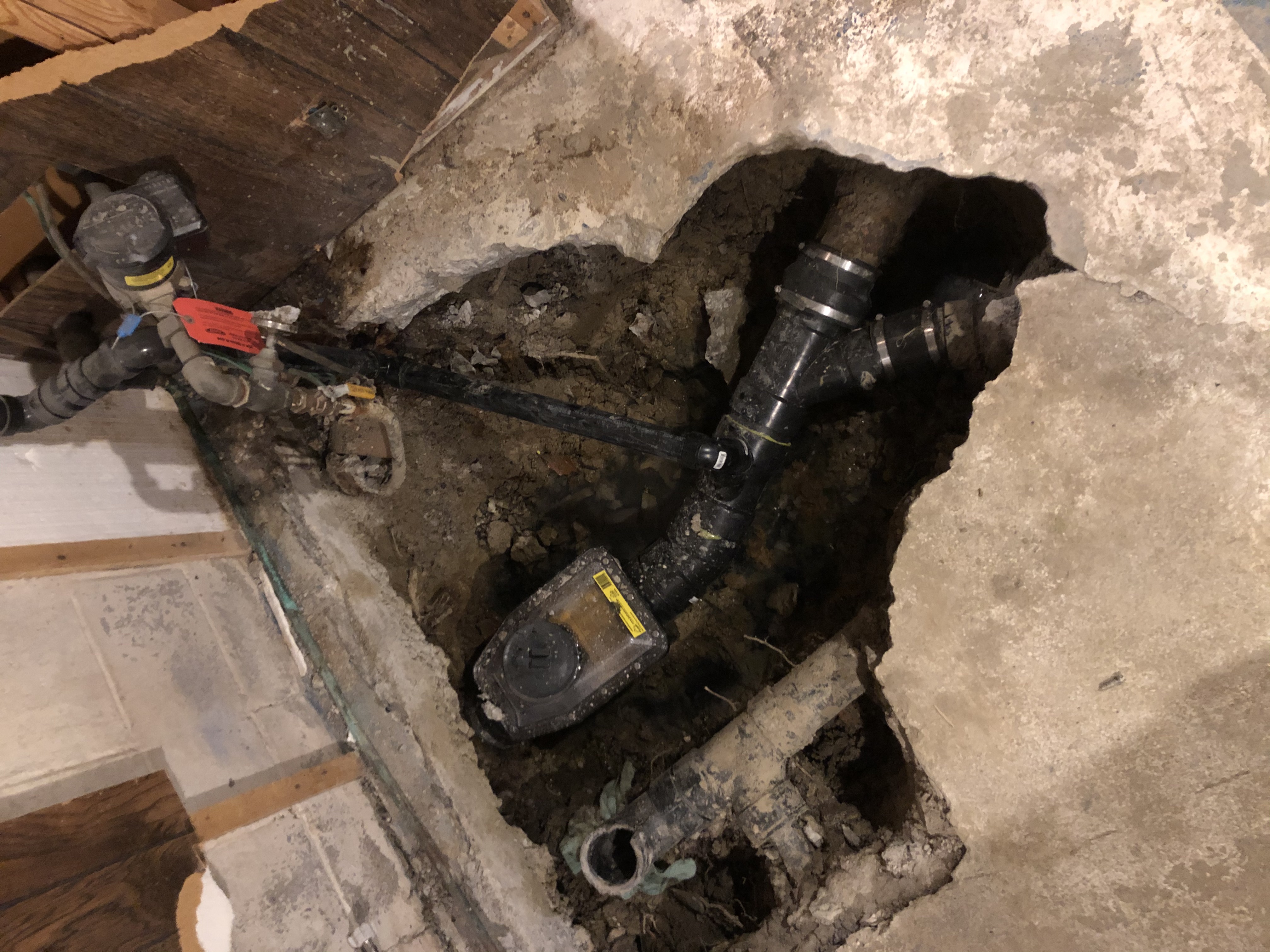 Backwater valve system