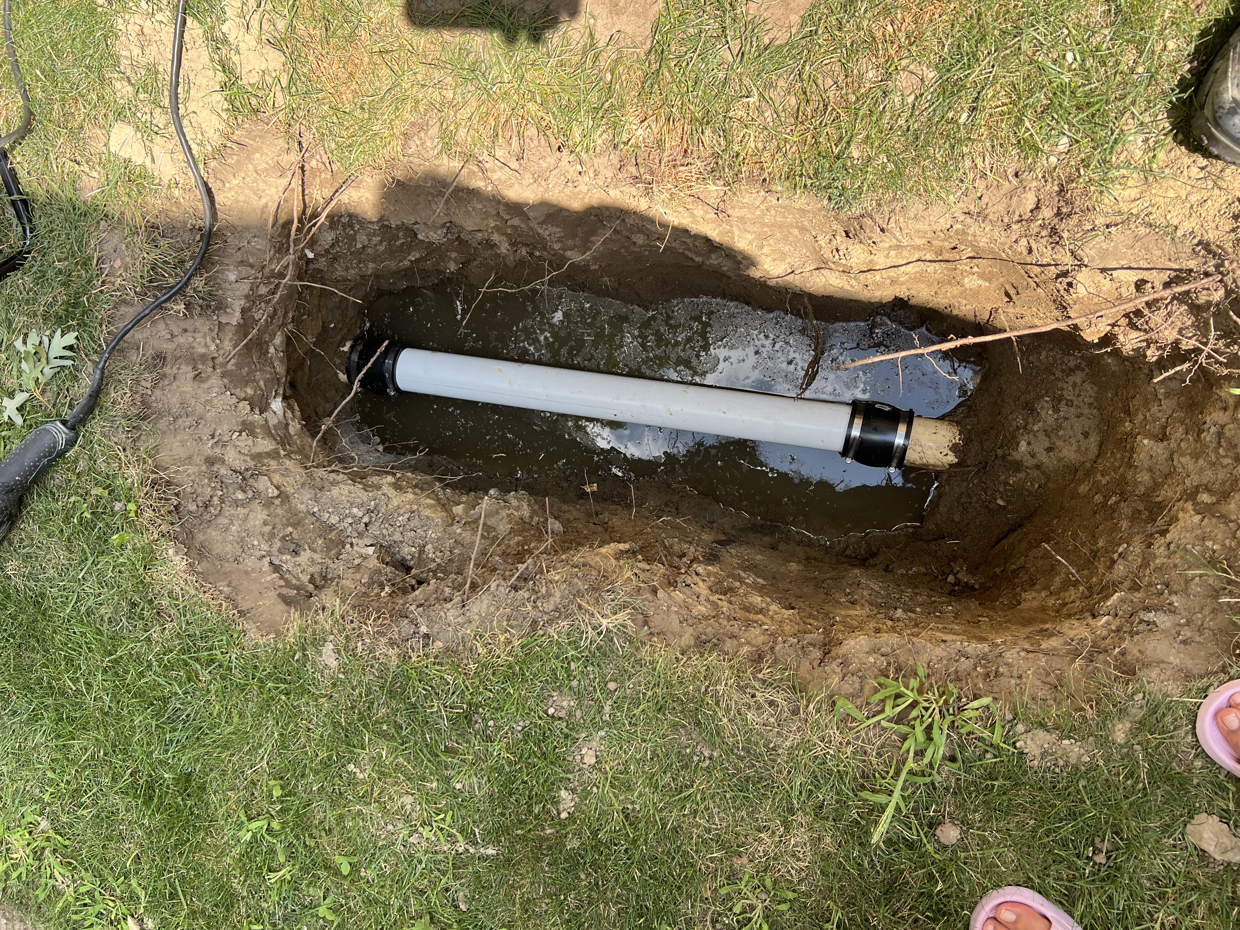 Exterior sewer line repair