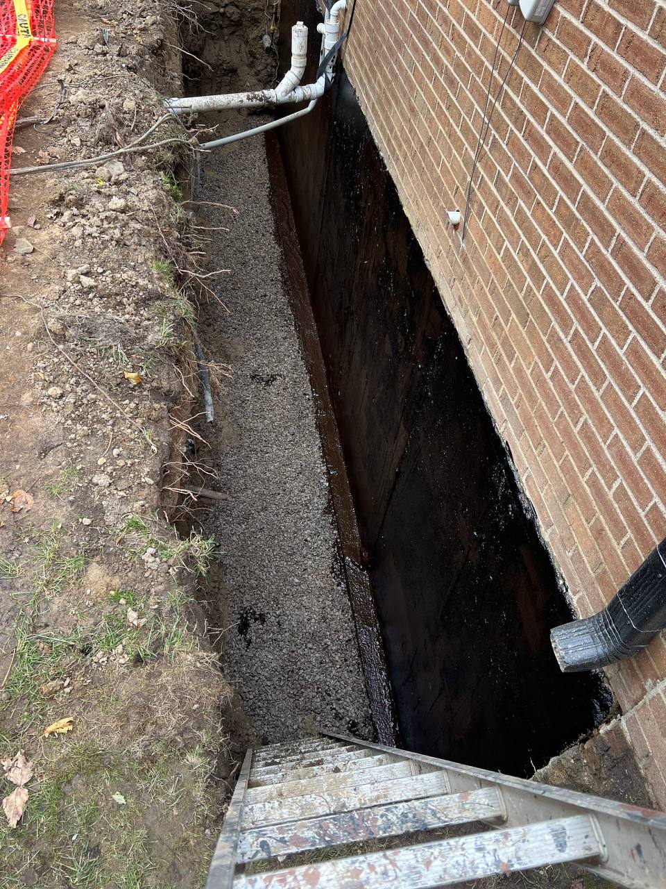 DMX drainage membrane and waterproof barrier installation
