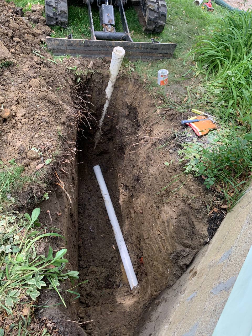 Sewer line depth measurement and location marking for excavation planning